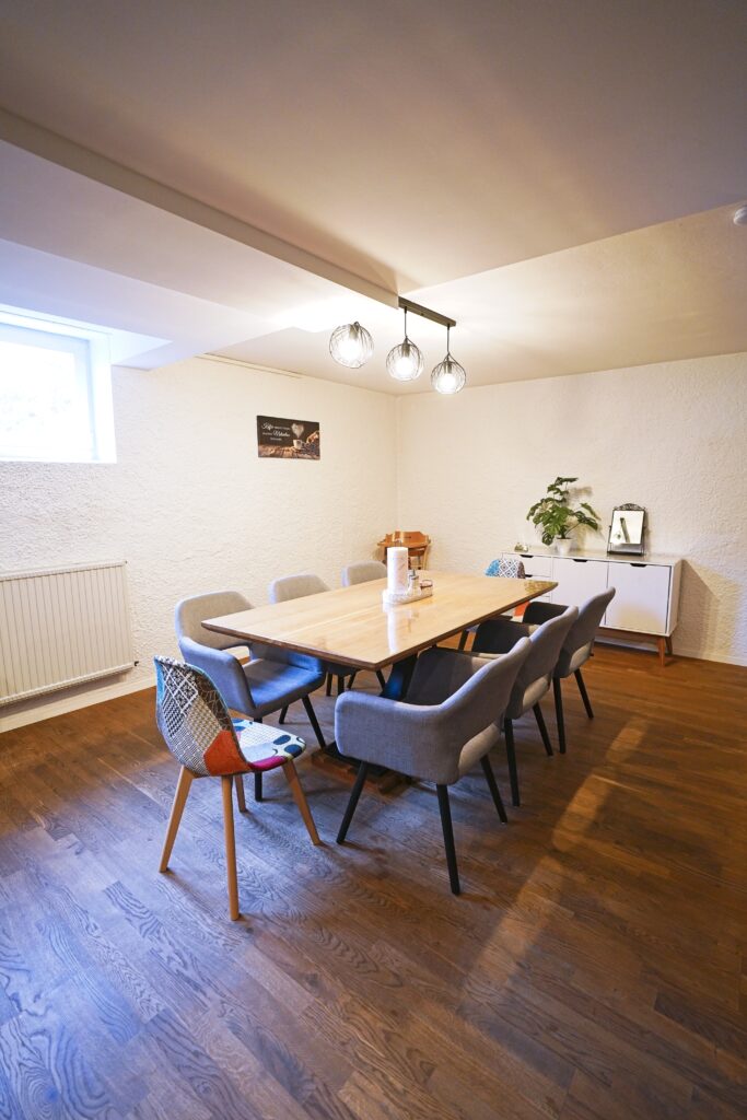 Esstisch in der Ferienwohnung Erholungsreich in Kelheim